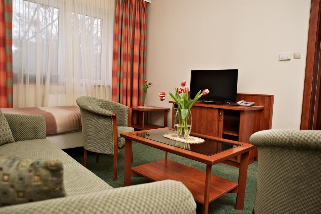 Hotel Lukacs Superior Kazincbarcika Cameră foto